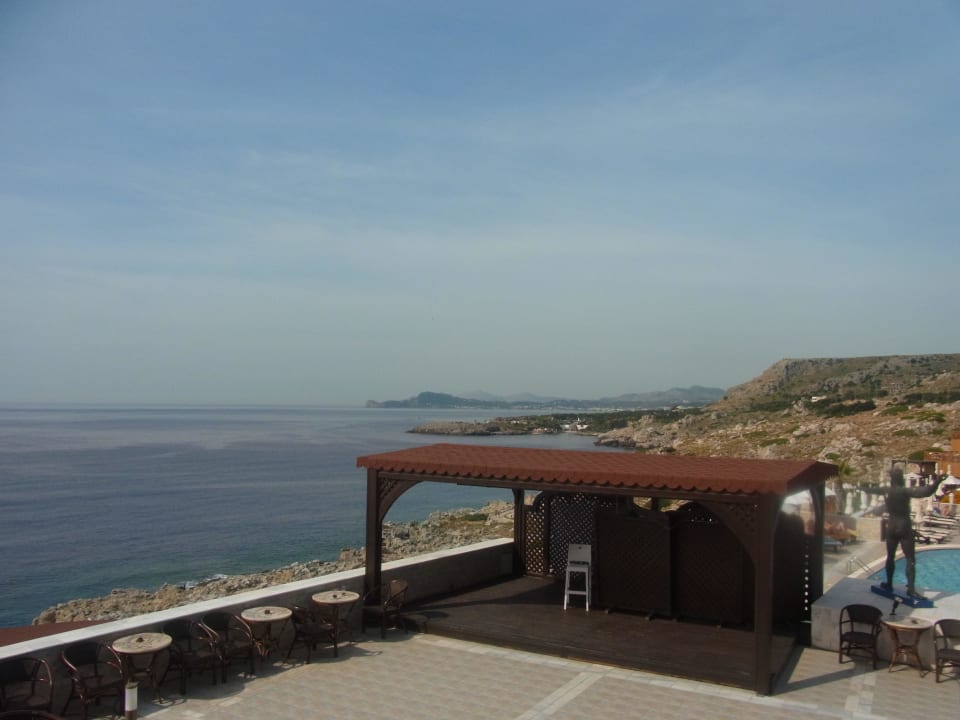 Bühne für Unterhaltung Hotel Kalithea Horizon Royal