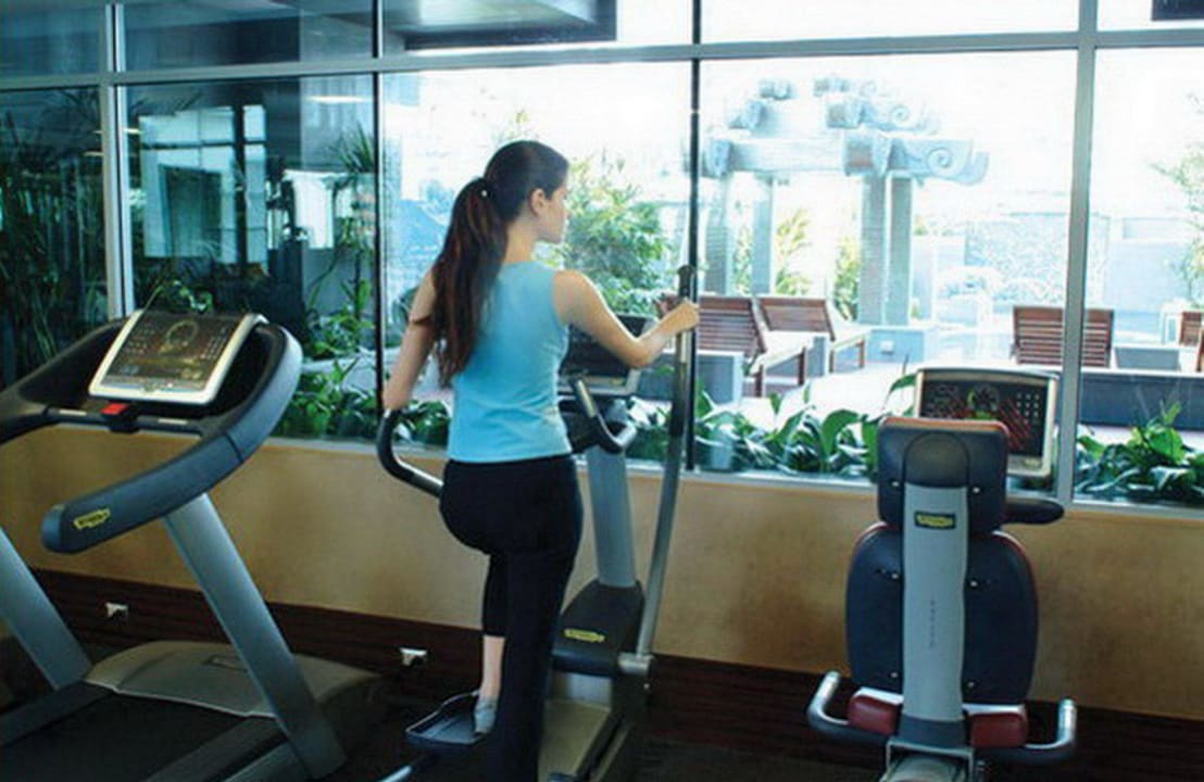 Fitness  Double Tree by Hilton Bangkok Ploenchit