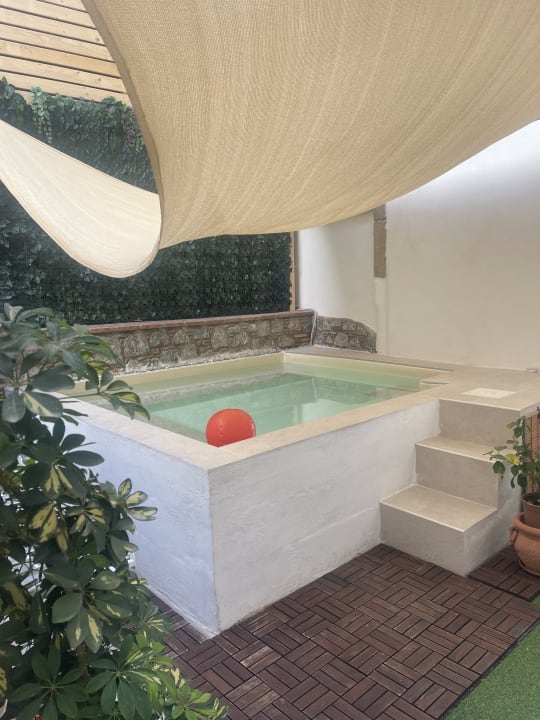 Pool Portosalvo Rooms