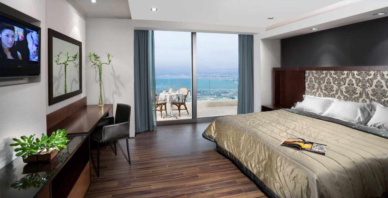 Guest Room Hotel Dan Carmel Haifa
