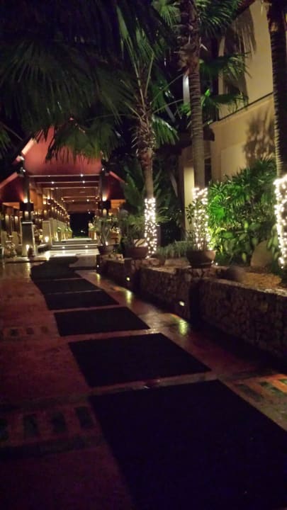 Gang zur Lobby Bo Phut Resort & Spa