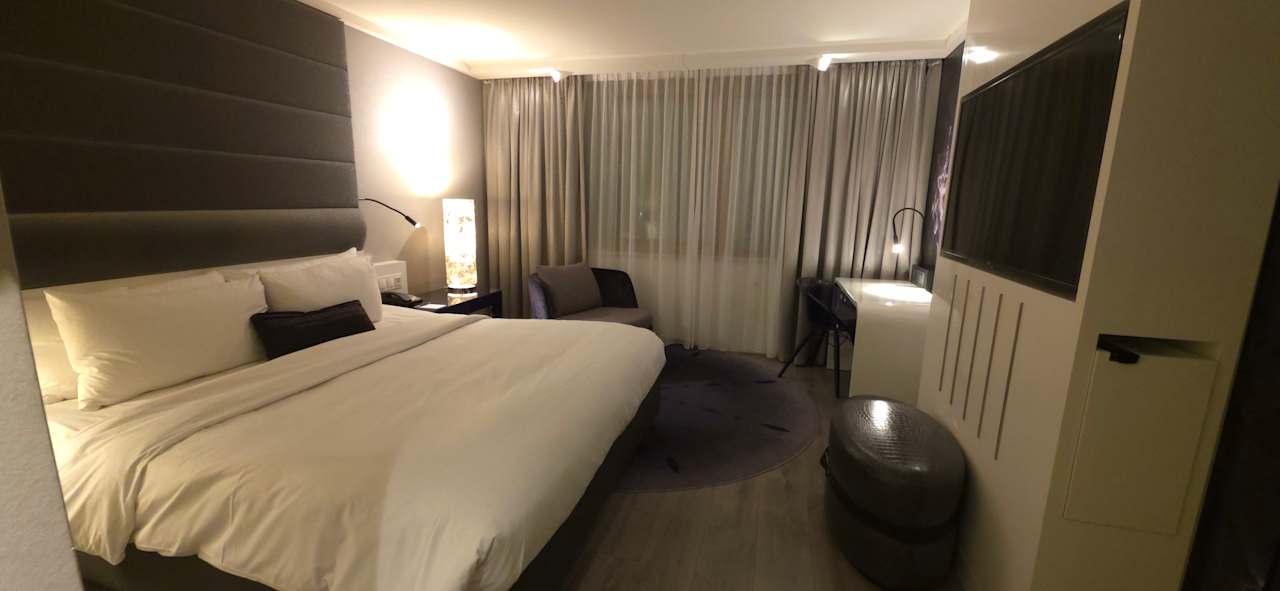 Zimmer Renaissance Wien Hotel