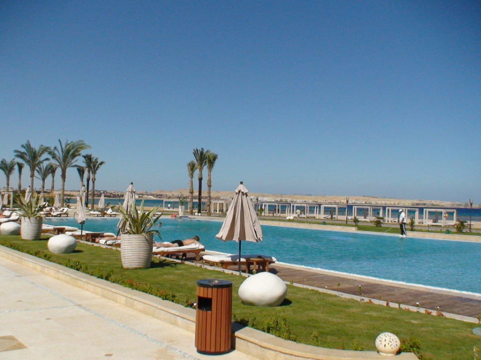 Salzwasserpool Premier Le Reve Hotel & Spa