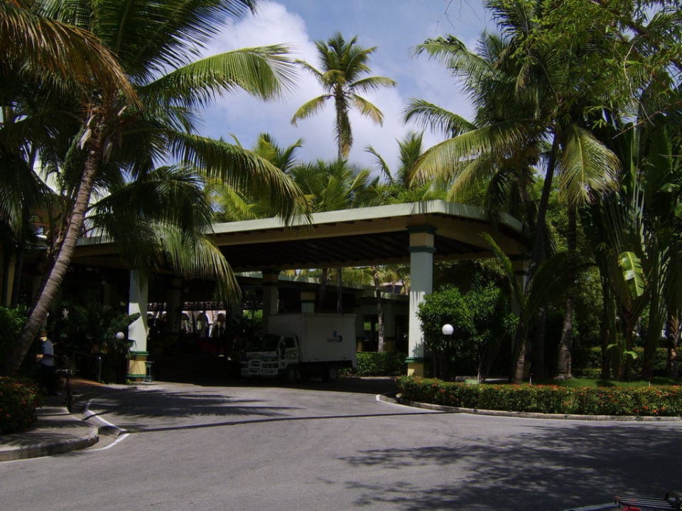 Eingangsbereich Hotel Riu Bambu