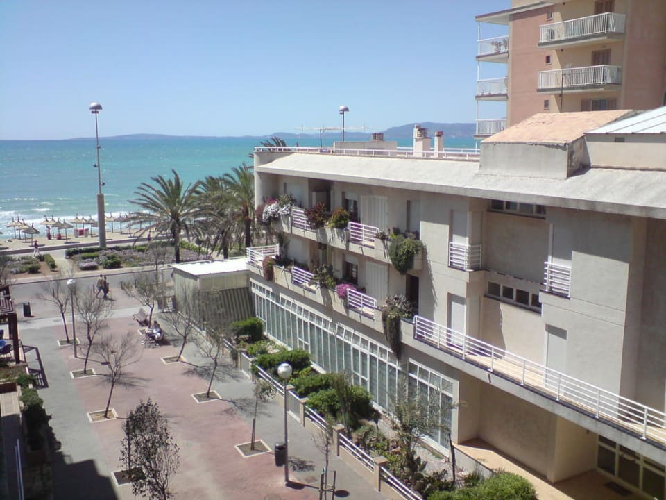 Blick vom Balkon AYA Seahotel - Adults only