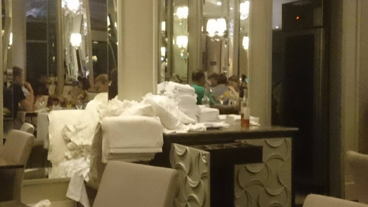Restaurant Titanic Deluxe Lara