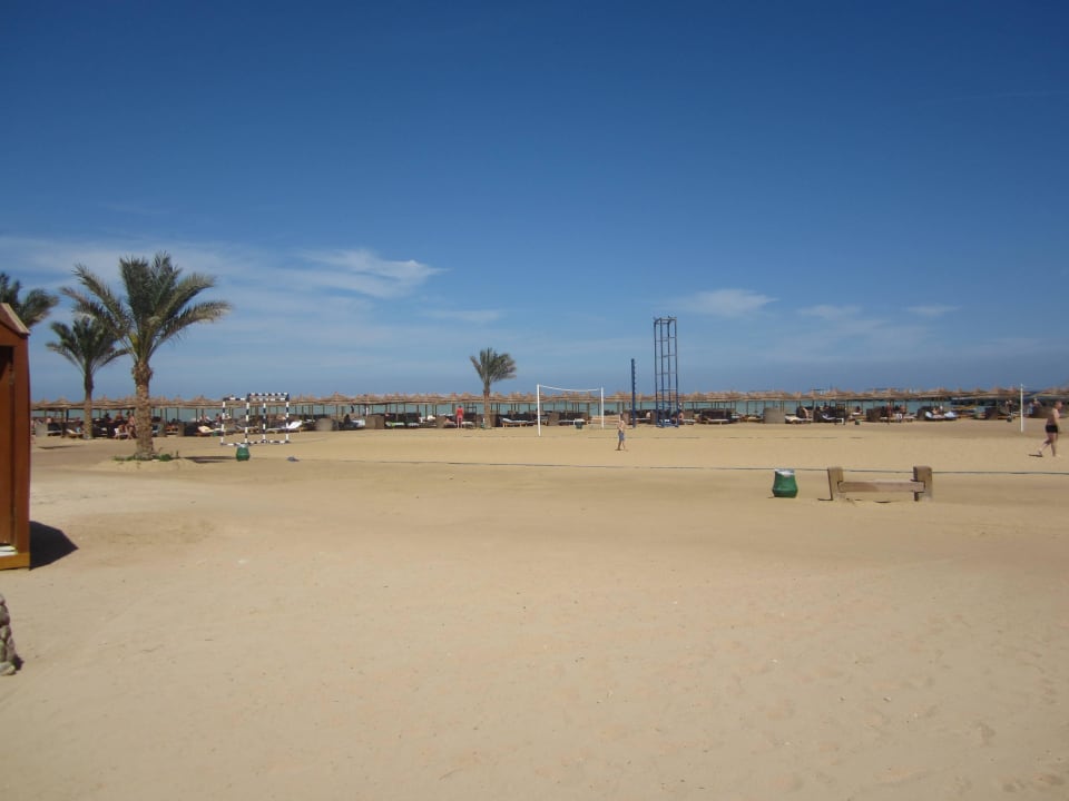 Beach-Volleyball Feld Titanic Beach Spa & Aqua Park