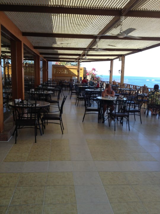 Außensitzplätze Albatros Sharm Resort