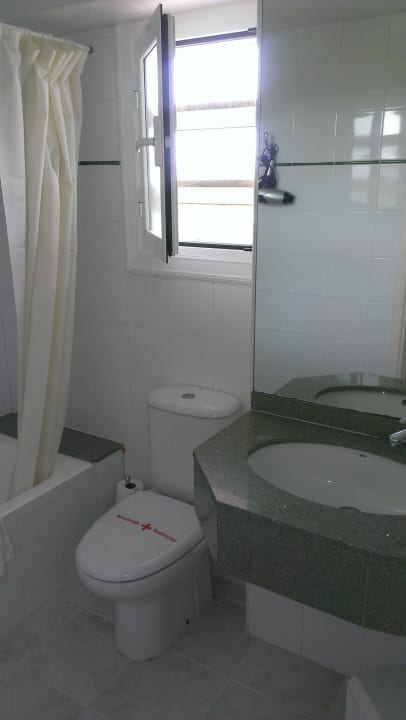 Kleines Bad Apartamentos Niu d'Aus