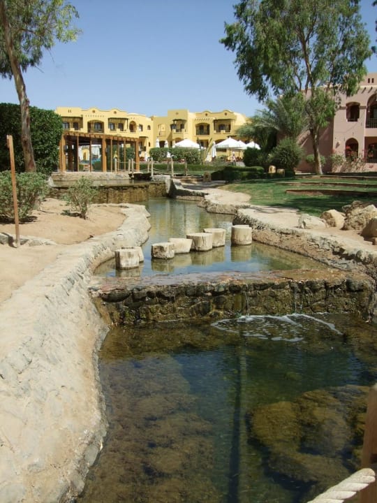 Hübsche Teichanlage Three Corners Rihana Resort Deluxe