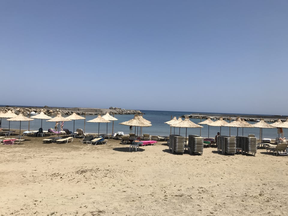 Strand Hotel Aphrodite Beach Club