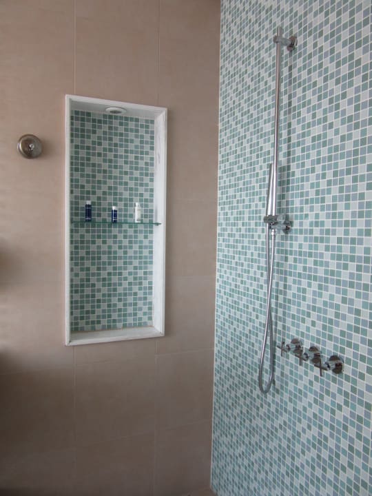 Zimmer Ajman Saray, a Luxury Collection Resort