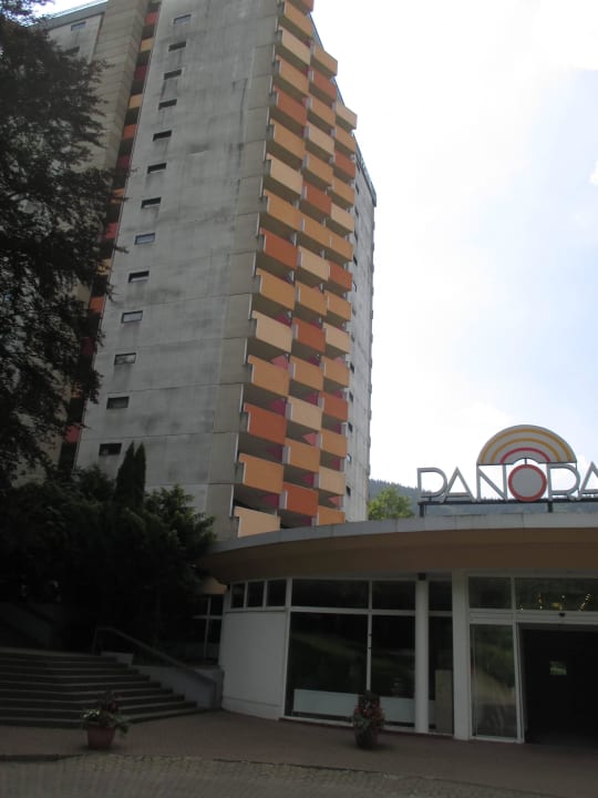 Eingangsbereich und Haus 1 Panoramic - Ihr Apartmenthotel im Harz