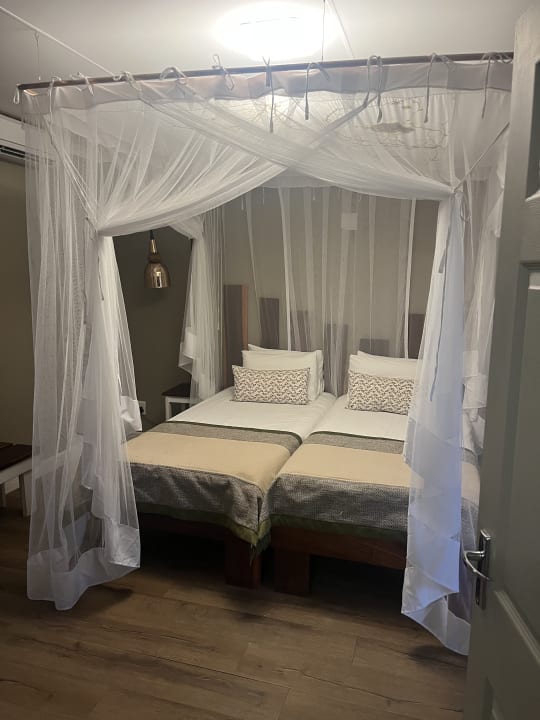 Zimmer Kalahari Anib Lodge