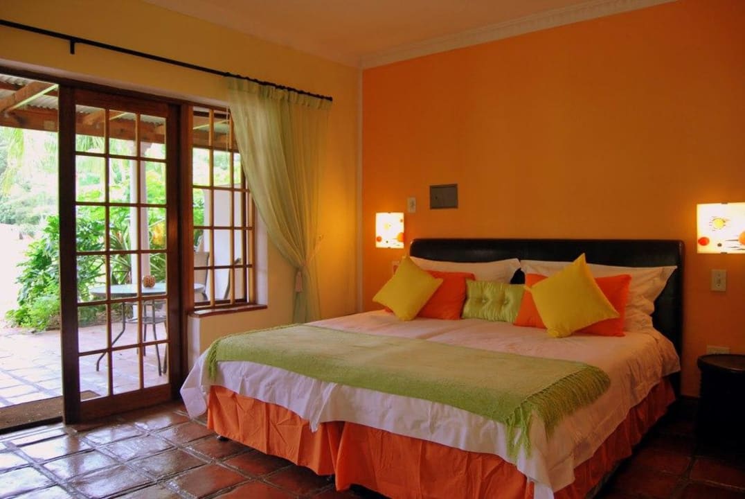 Chalet "Rhino"  Orange-Ville Guesthouse