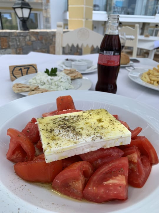 Gastro Alexander Beach Hotel & Village Resort