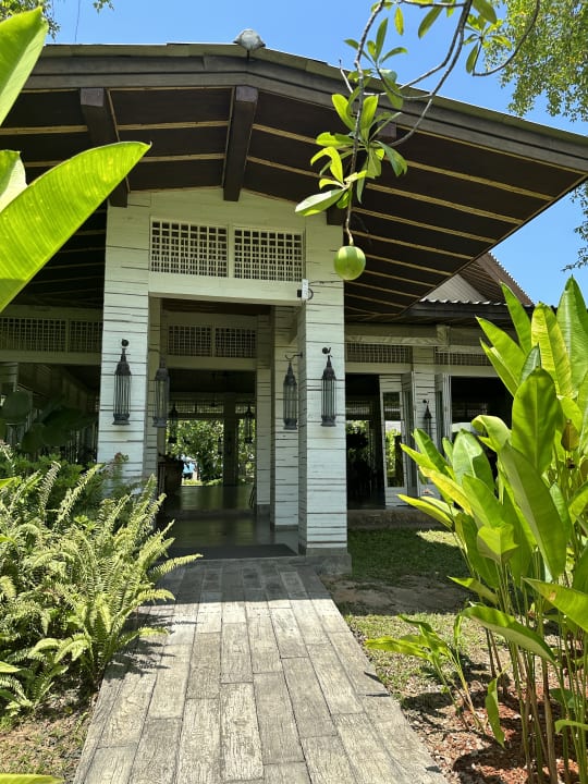 Lobby Bangsak Village