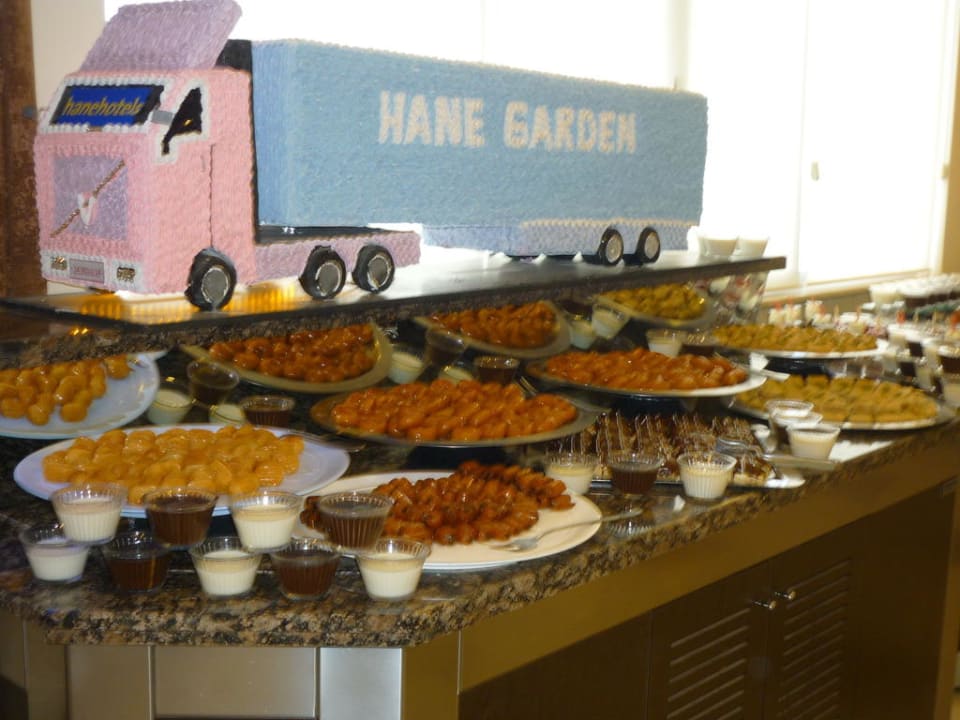 Süssigkeiten, Baklava und Co Calimera Hane Garden