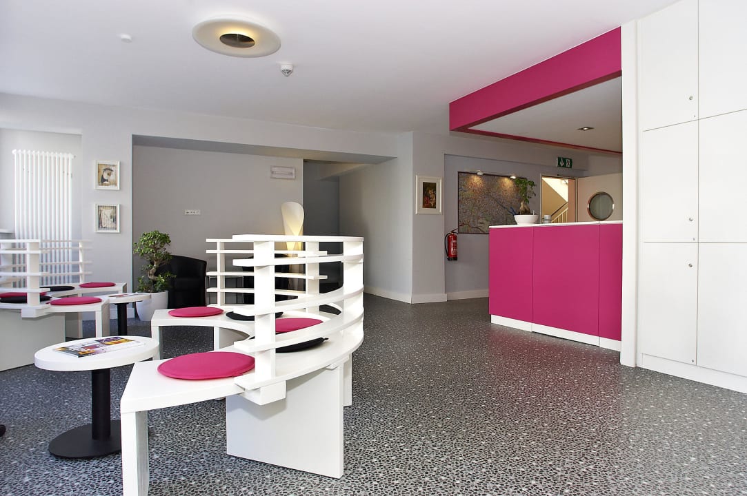 Lobby Apartmenthouse Berlin - Am Görlitzer Park