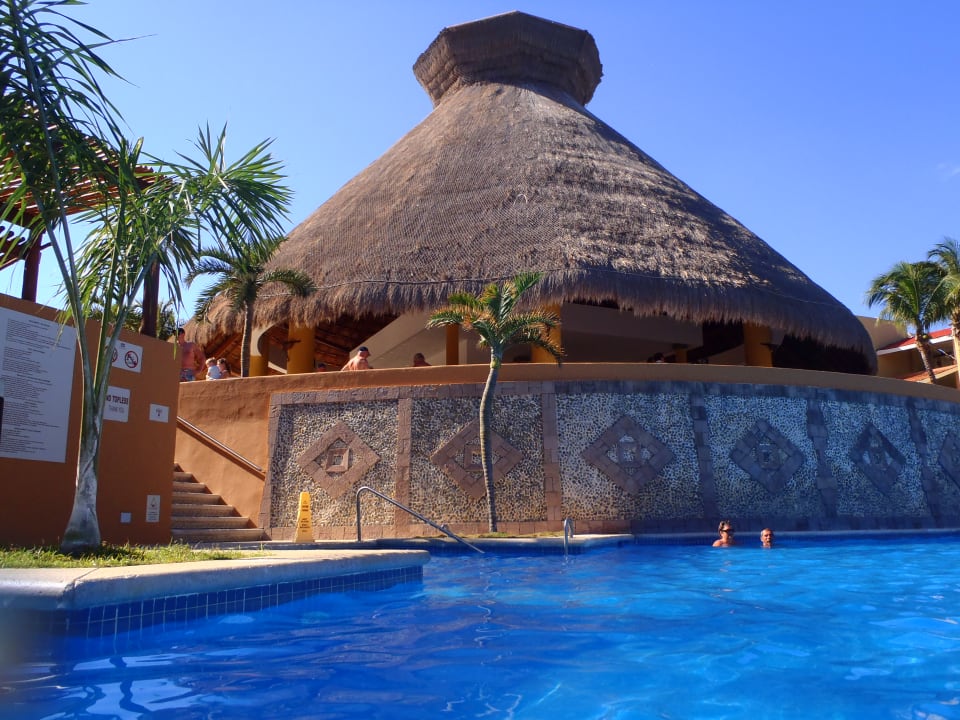 Pool Viva Azteca by Wyndham - All Inclusive Resort