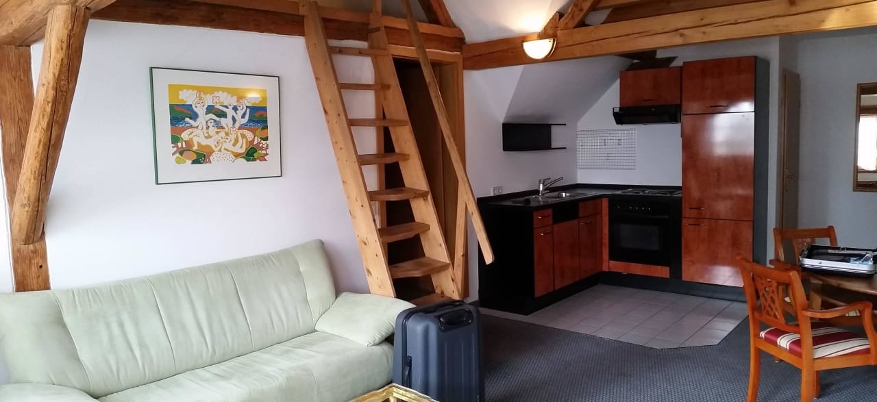 Wohnbereich u. Küchenzeile Landhotel Elfenhof