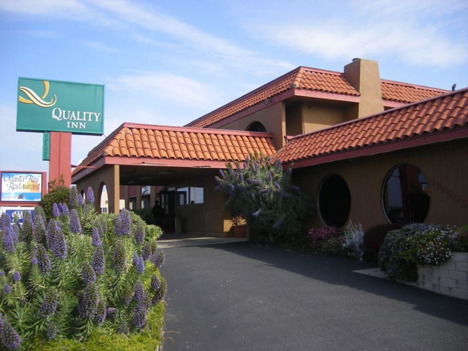 Außenansicht Hotel Quality Inn San Simeon