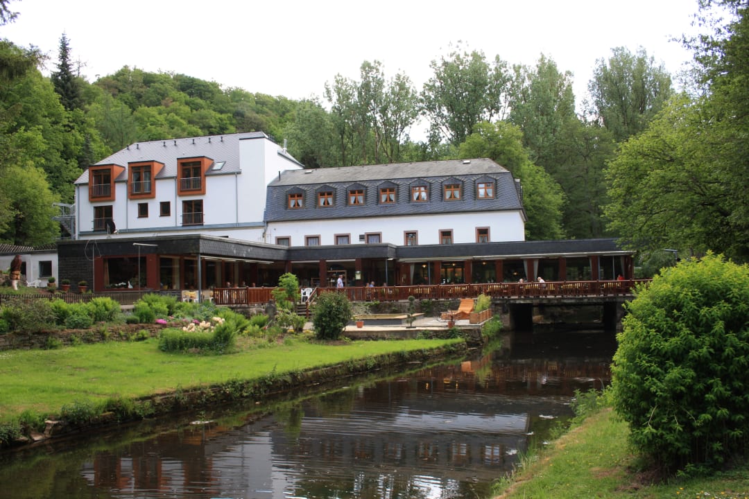 Außenansicht Land-gut-Hotel Heidsmühle