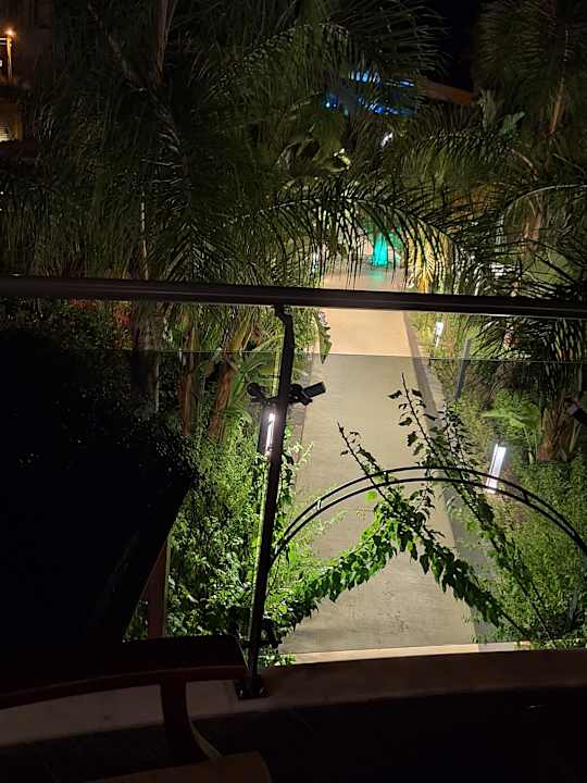 Gartenanlage Arnor de Luxe Hotel & Spa