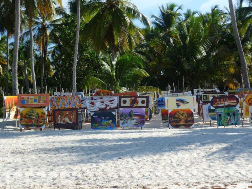 Am Hotel-Strand nach links gehen Catalonia Punta Cana - All Inclusive