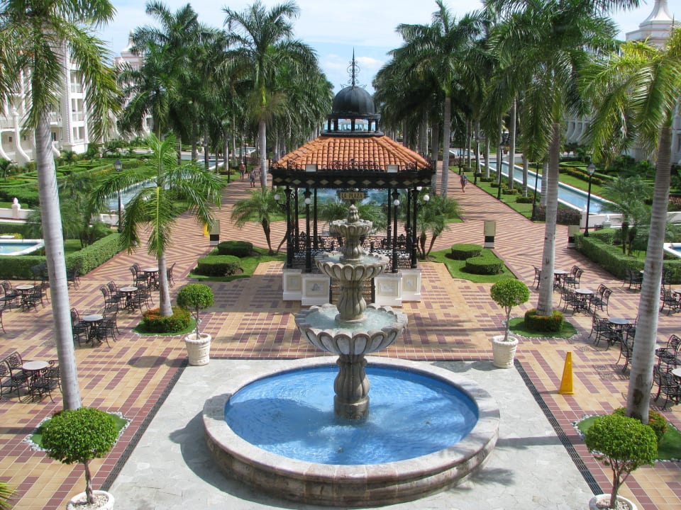 Blick auf den Innenbereich Hotel Riu Palace Riviera Maya