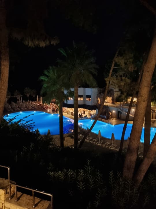 Pool Melas Holiday Village