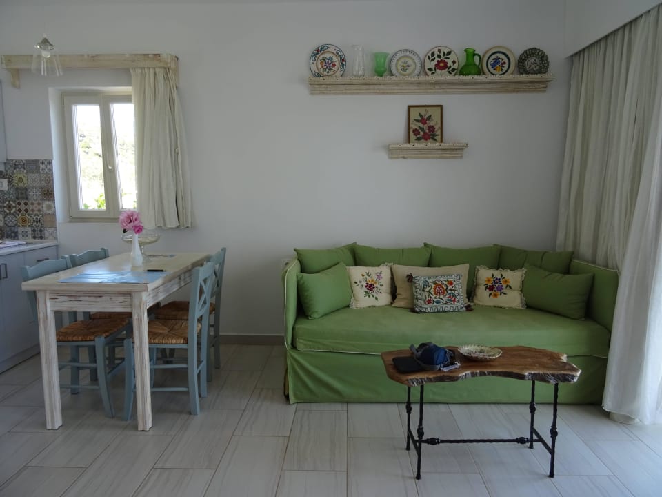 Gemütlicher Wohnbereich Silene Villas