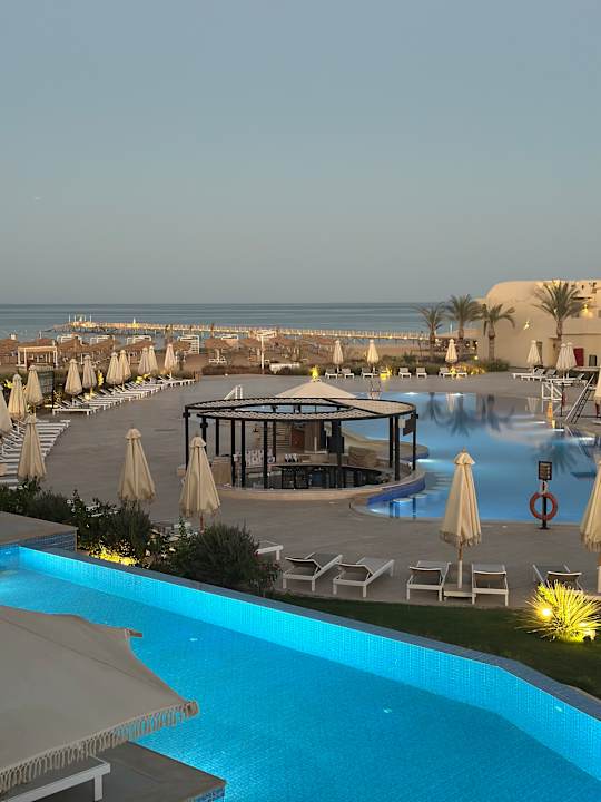 Pool SUNRISE Anjum Resort