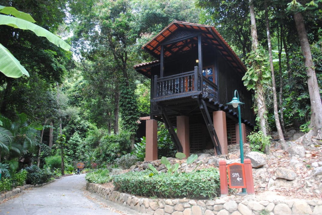 Eines der vielen Chalets Berjaya Langkawi Resort