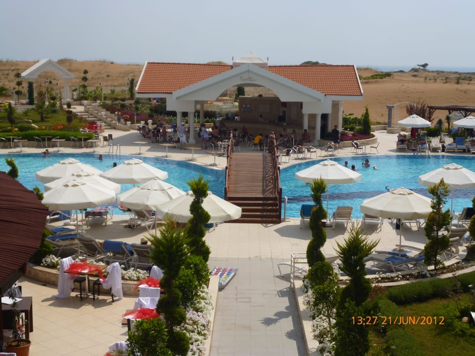 Poolansicht von der Terrasse  Roma Beach Resort & Spa 16+ Adult Only