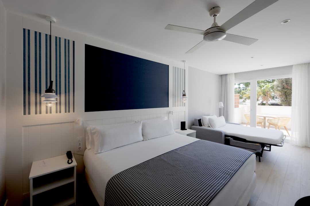 Zimmer Hotel Catalonia Mirador des Port