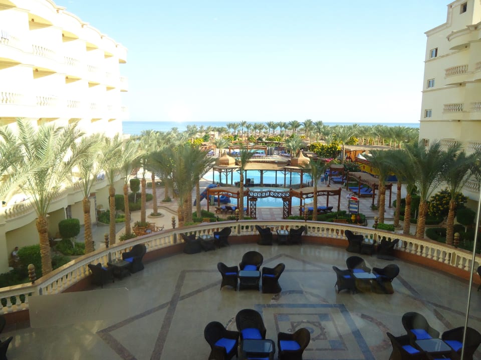 Вид из ресторана Riviera Aqua Park Resort