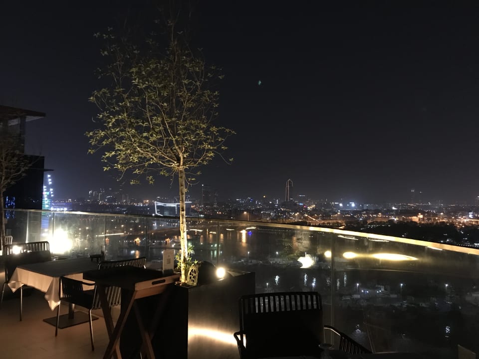 Ausblick Al Bandar Rotana - Creek