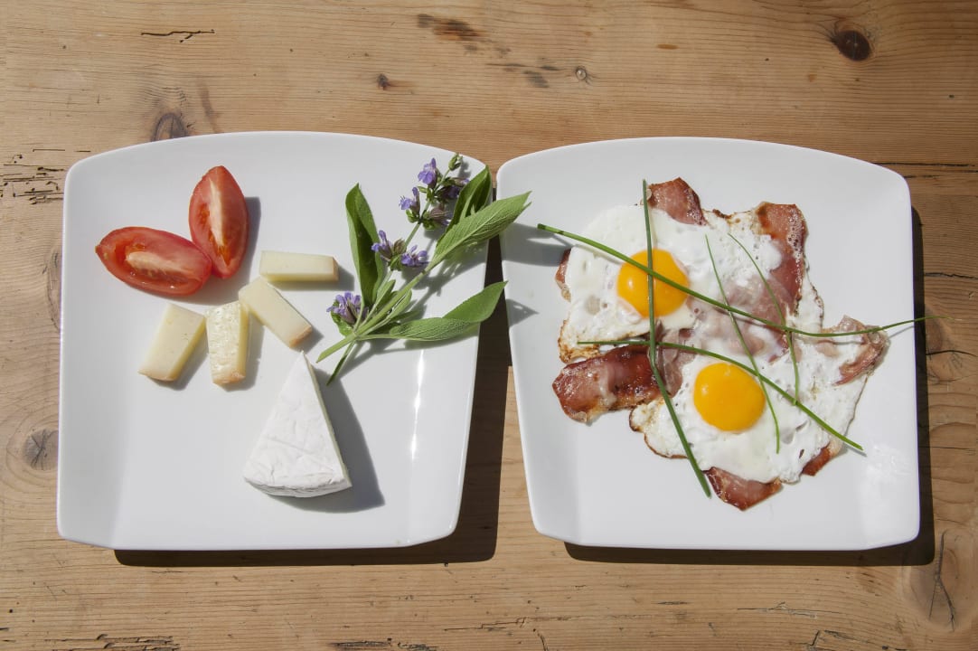 Viel Hausgemachtes zum Frühstück Volkmar - Appartments & More