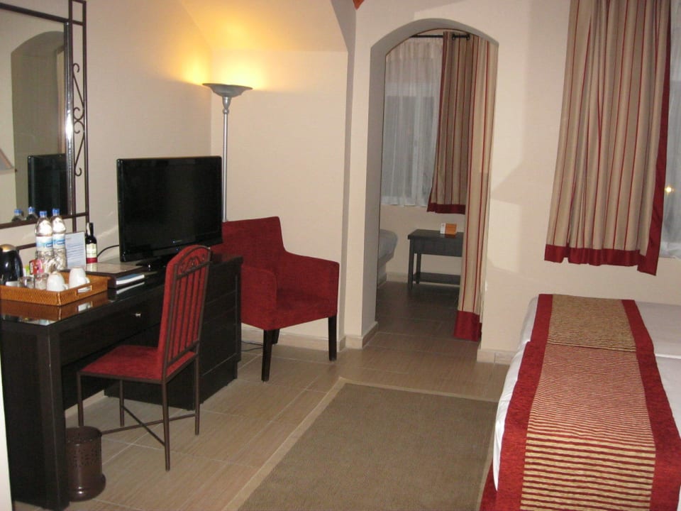 Номер Jaz Makadi Oasis Resort