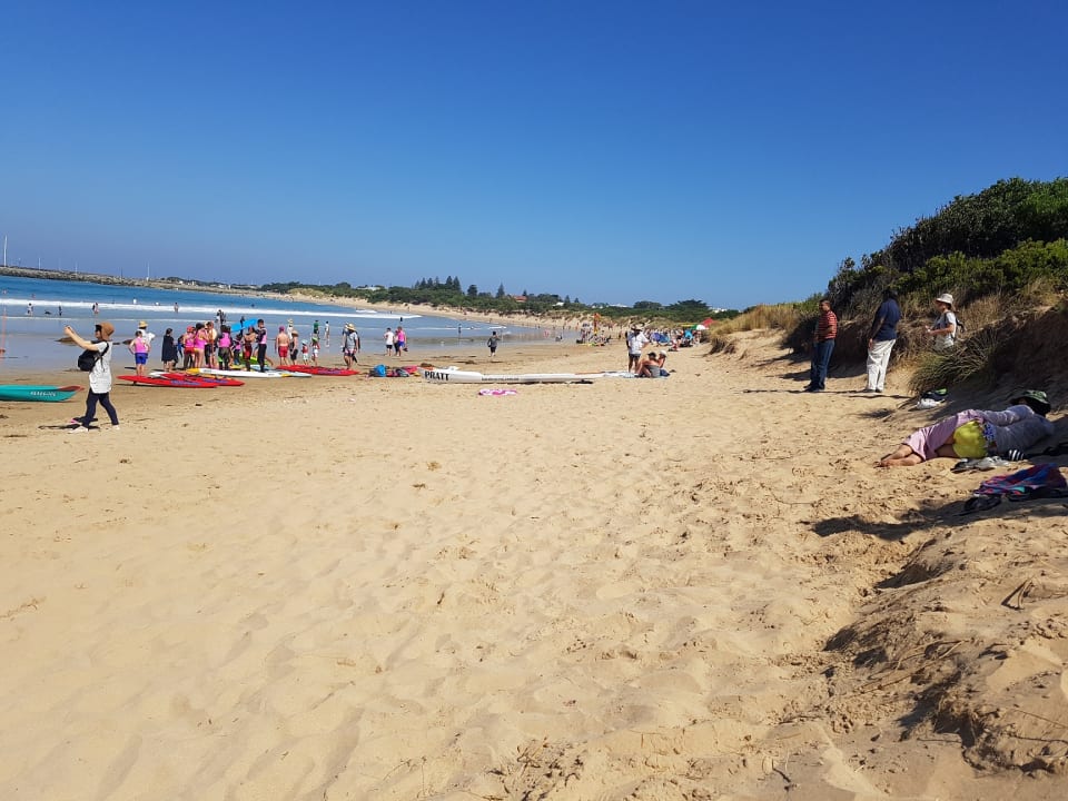 Strand Captains At The Bay