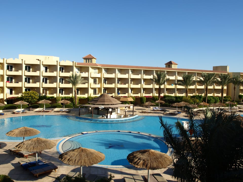 Pool Amwaj Beach Club Abu Soma Resort
