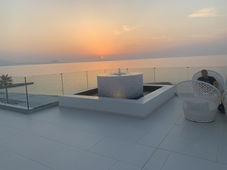 Lobby Grecotel LUXME White