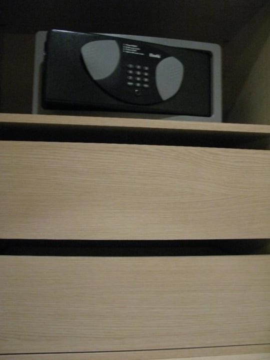 Safe Hotel Nikopolis