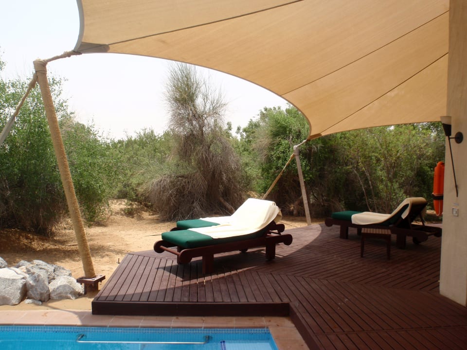 Terrasse der Bedouin-Suite Al Maha, A Luxury Collection Desert Resort & Spa