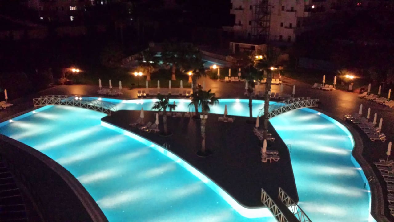 Bei Nacht Side Mare Resort & Spa