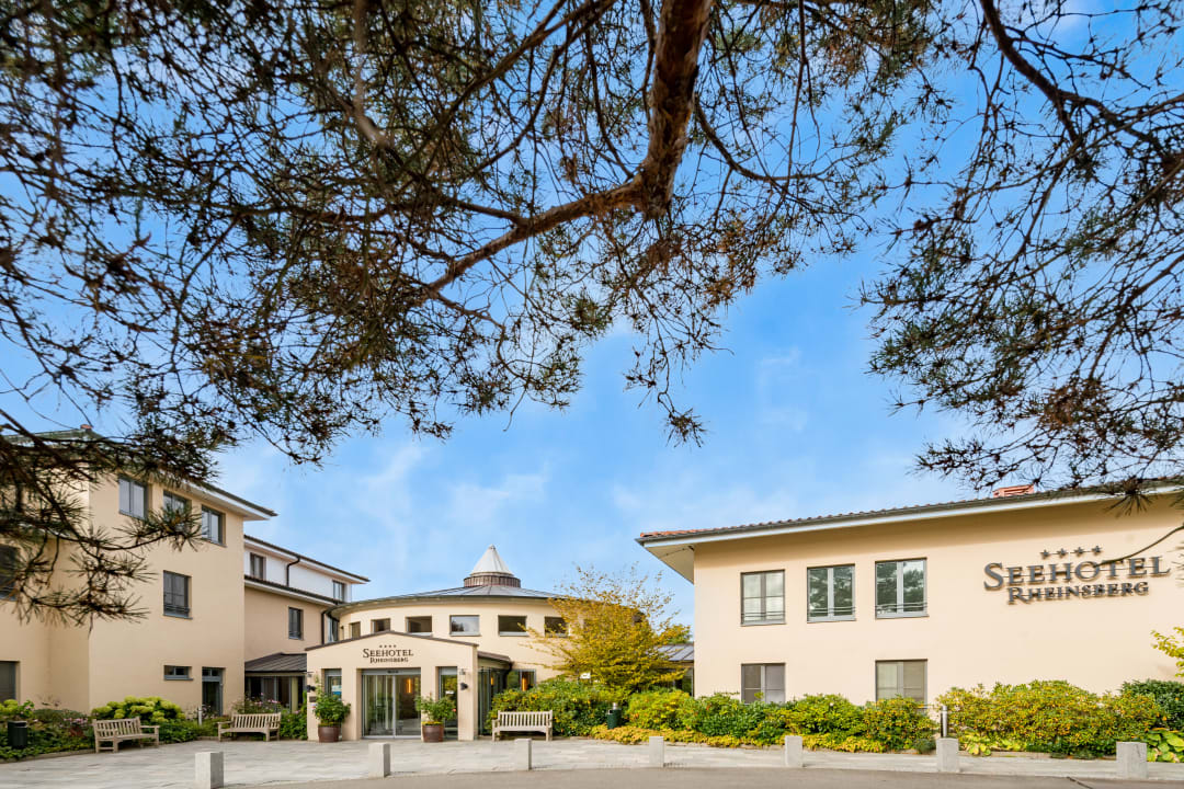 Außenansicht Seehotel Rheinsberg