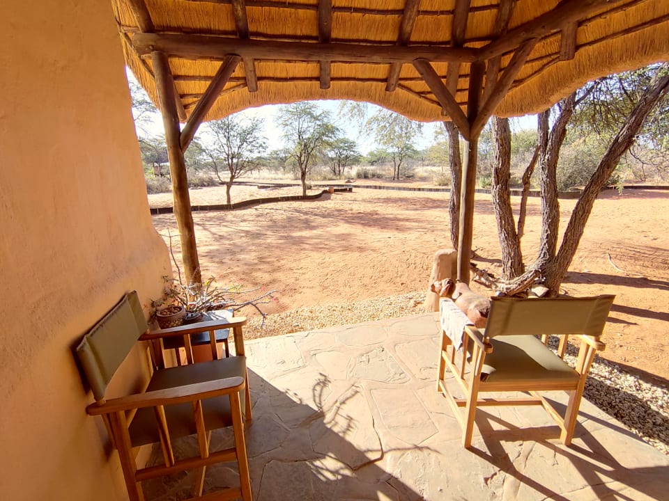 Zimmer Hotel Eningu Clay-House Lodge