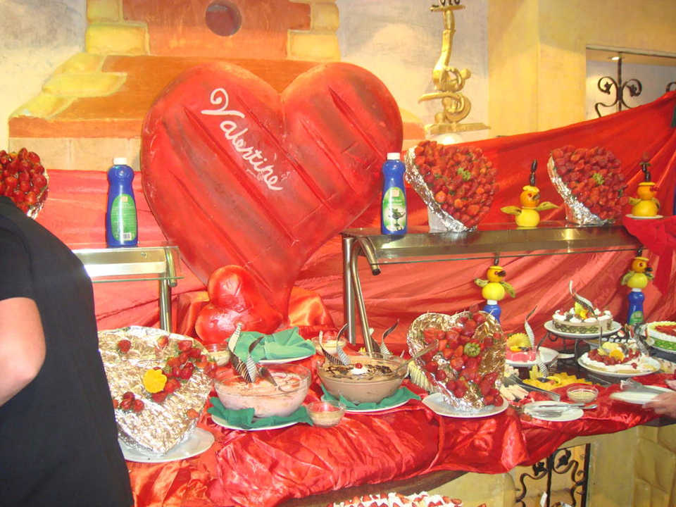 Valentinstag Pickalbatros Alf Leila Wa Leila Resort - Neverland Hurghada