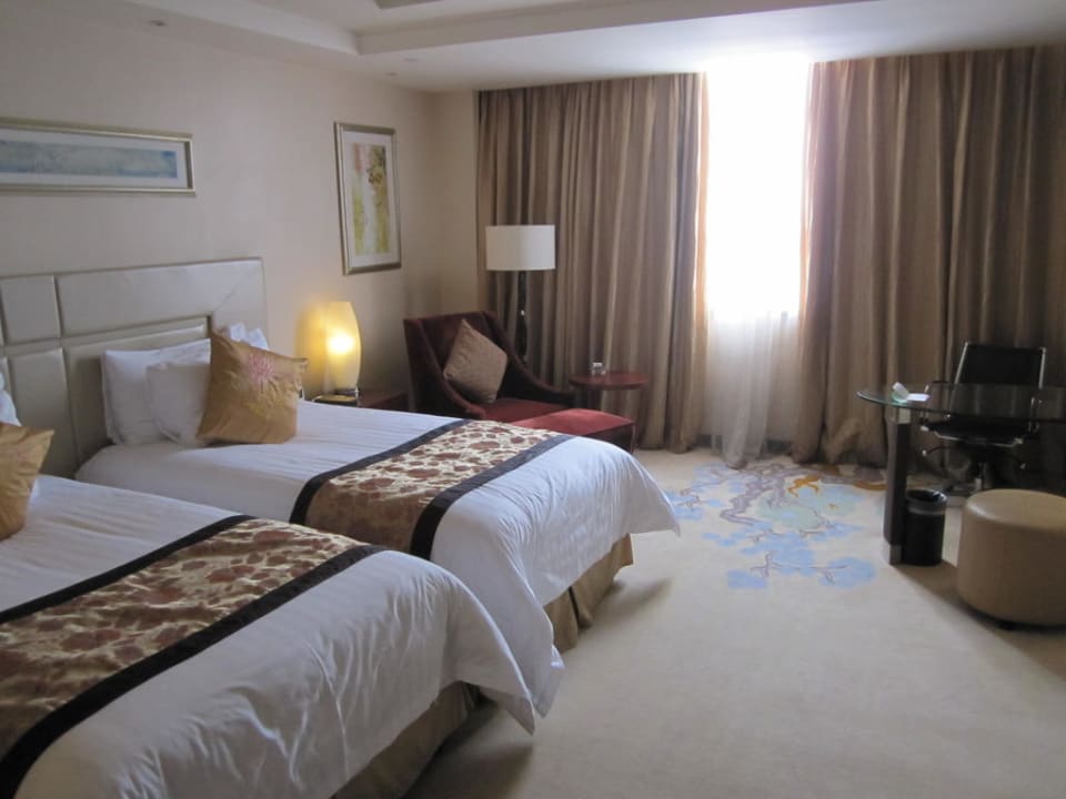 Zimmer 8. Etage New Century Grand Hotel Changchun